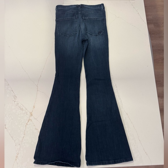 Express Bell Flare Jeans - Picture 3 of 7